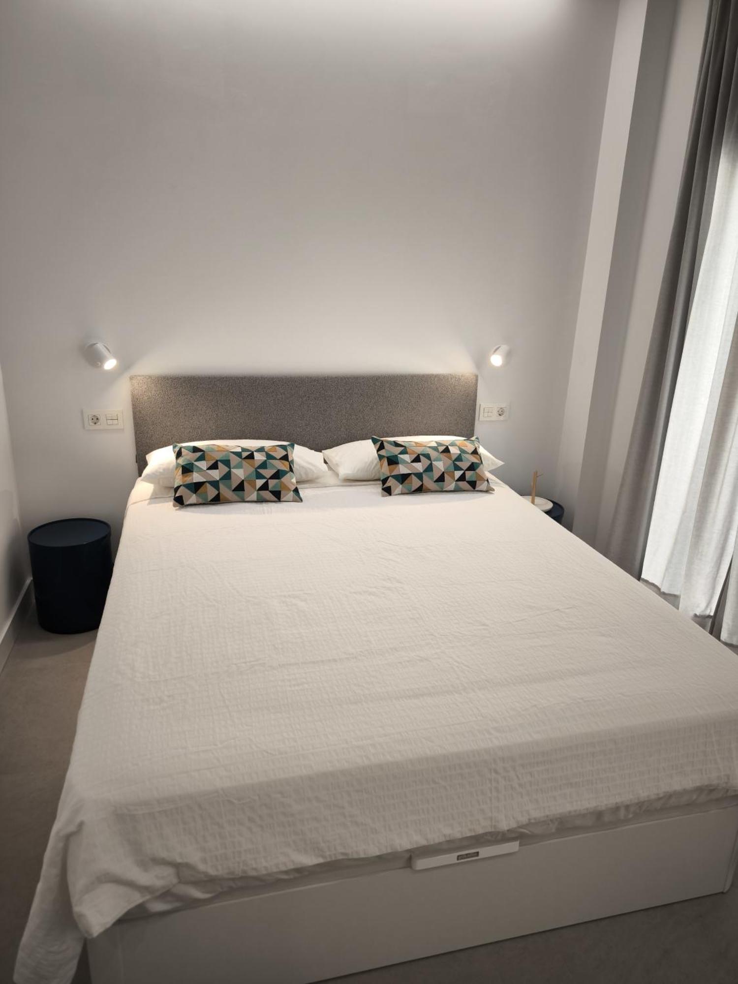Aparthotel Capuchinos 31 Málaga Exterior foto